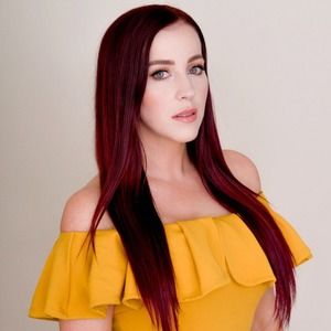 Meet your Posher, Katelynn